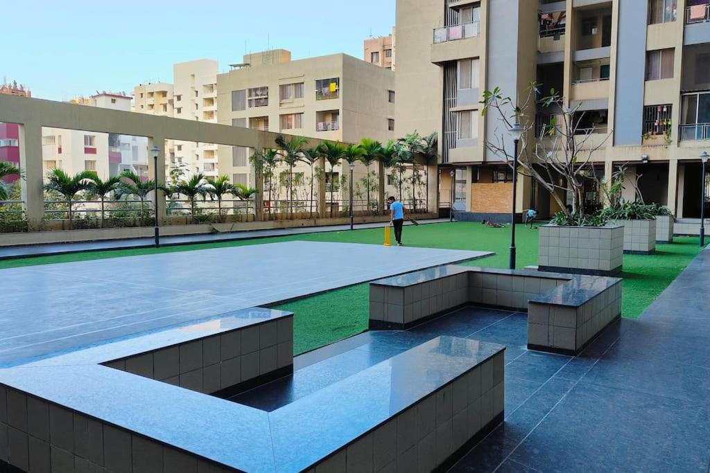 The 1 * Pune